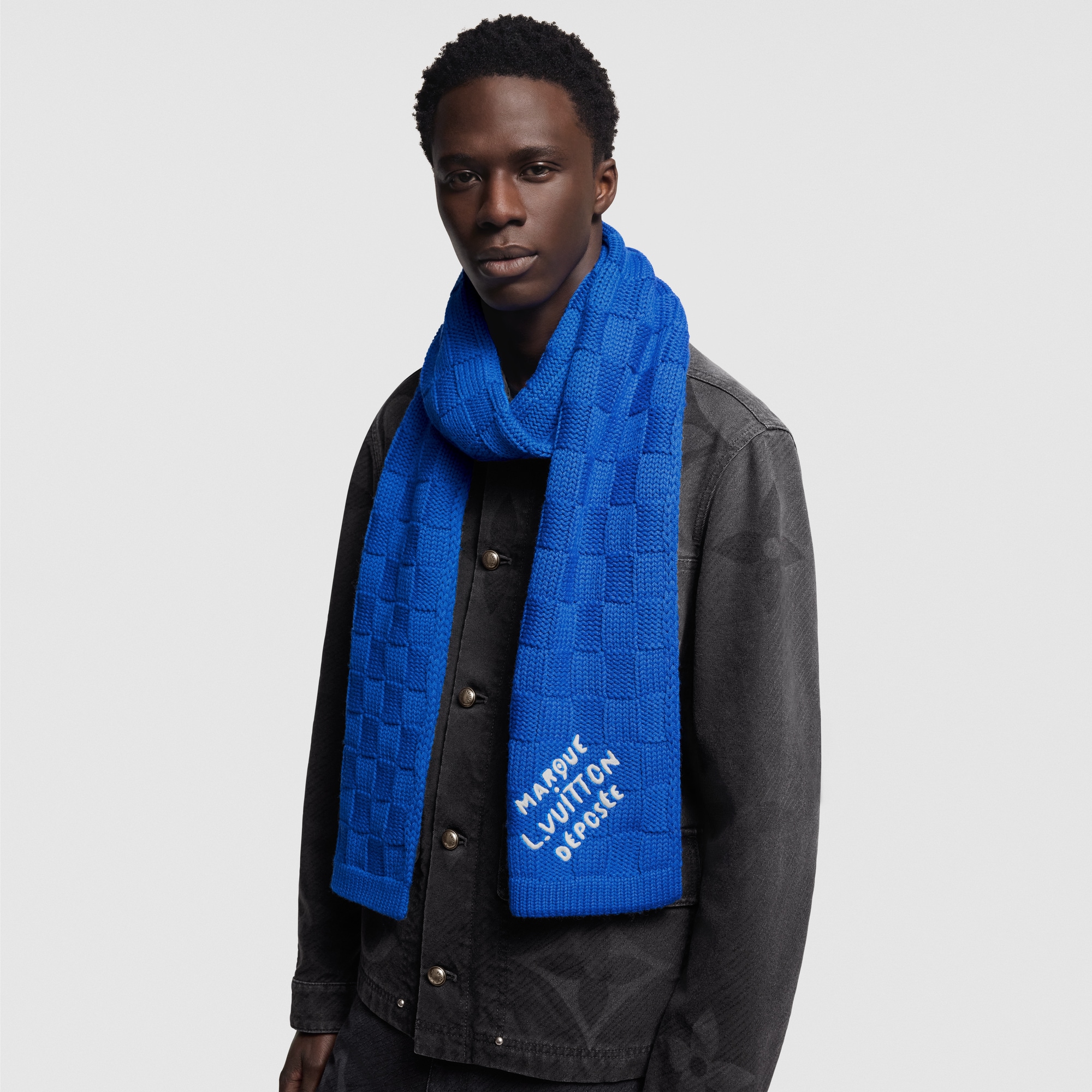 Louis Vuitton Damier shops Scarf